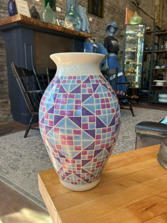 Large Jacob's Ladder Quilt Vase